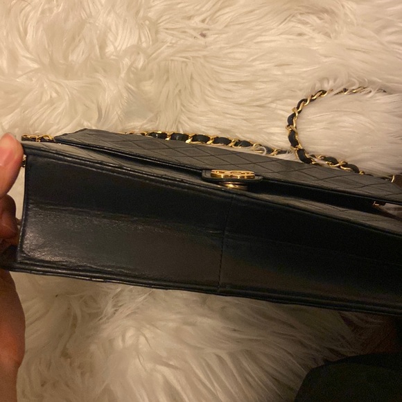 Vintage Chanel Matelasse Lambskin Flap - Picture 5 of 16